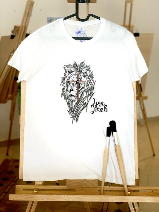 T-Shirt "Lion of Judah" by Ana Banon